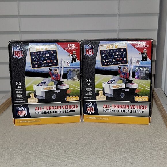 ATV All-Terrain NFL Team Sticker Brick & Minifigure Set OYO Sports New - Picture 1 of 10